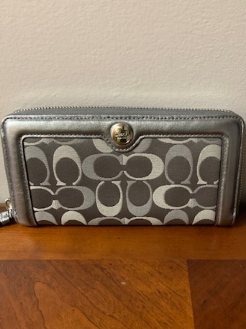 Like New Coach Wallet